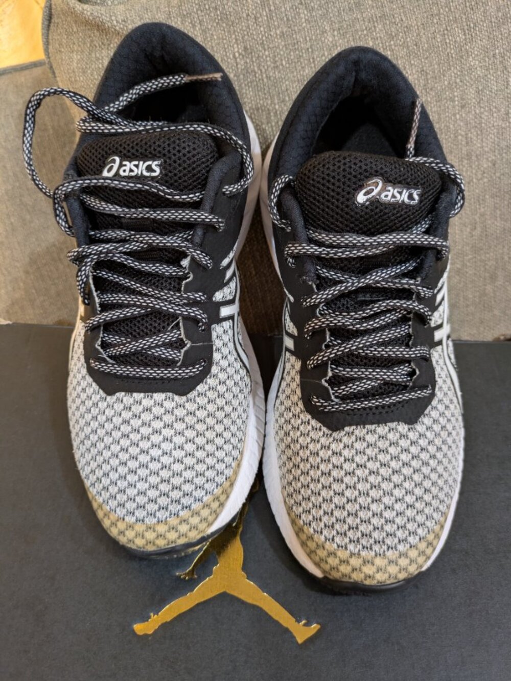 Asics Fuzex Lyte 2 Running Shoes Women Size 6 Sneakers T769N Black Gray Athletic - Picture 2 of 7